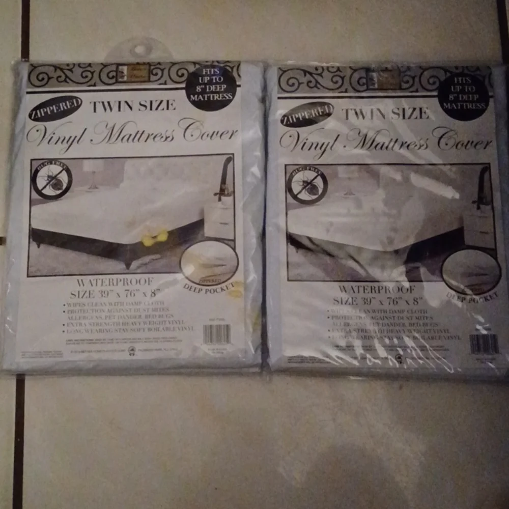2 Twin Size 39 × 76 Mattress Cover